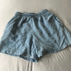 Uniqlo Stretchy High-Waisted Shorts